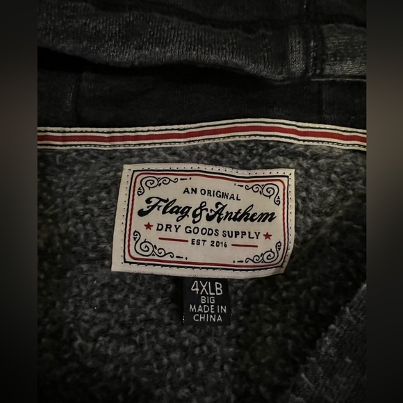 Flag & Anthem Distressed Front Pocket Hoodie - 4XLB - Grey - Good Condition - Picture 2 of 4